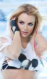 Britney Spears con manos en los Oídos